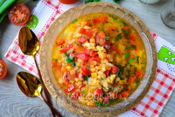 Суп с чечевицей и помидорами