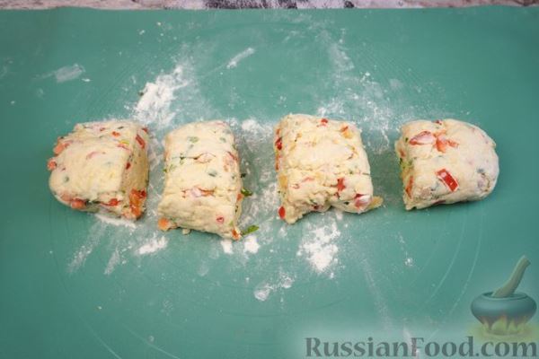 Сырные лепёшки с болгарским перцем, на кефире (в духовке)